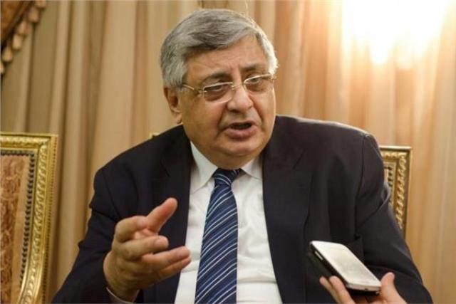 الدكتور محمد عوض تاج الدين مستشار الرئيس