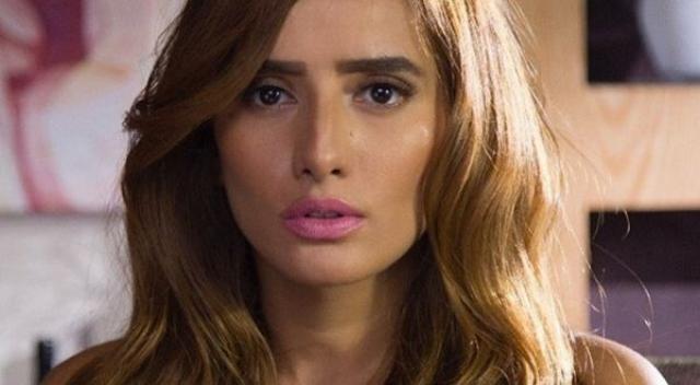 زينة توجه رسالة مؤثرة بعد وفاة علي رجب: ”زعلانة من قلبي”
