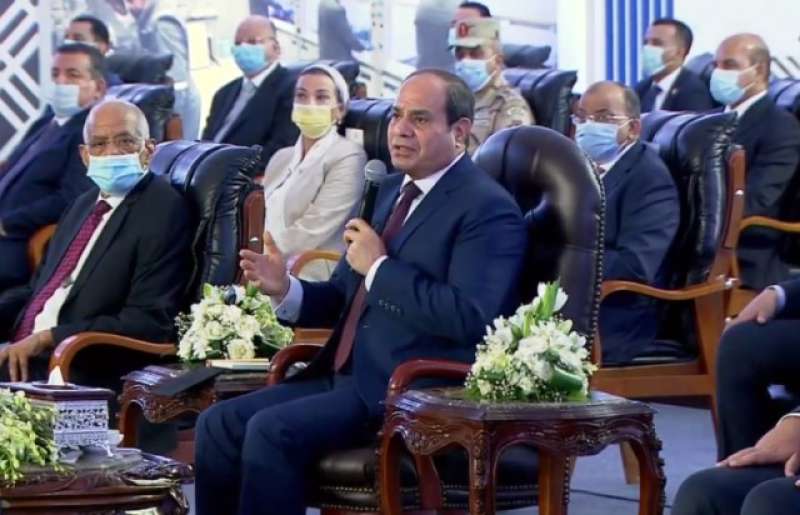 الرئيس السيسي بافتتاح مجمع التكسير الهيدروجينى 