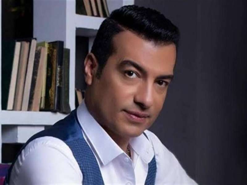 إيهاب توفيق