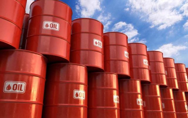 خام النفط والبنزين والسولار