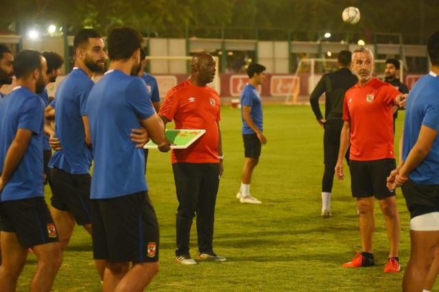 موسيماني في تدريب الأهلي