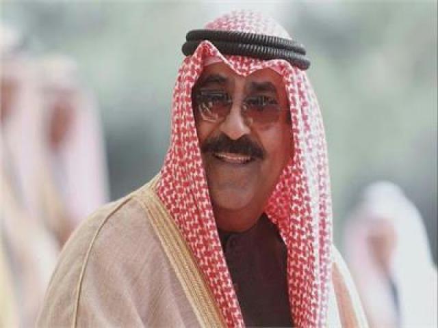 عاجل | ولي العهد الكويتي يؤدي اليمين الدستورية
