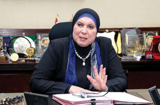 وزيرة التجارة والصناعة نيفين جامع