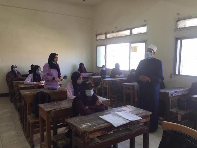 رئيس قطاع المعاهد