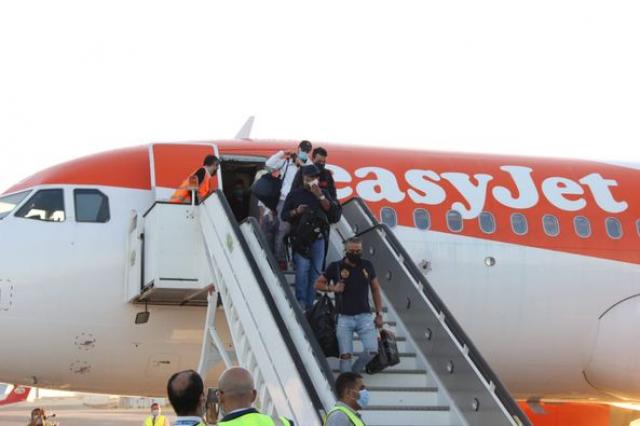 اولى رحلات  Easy jet 