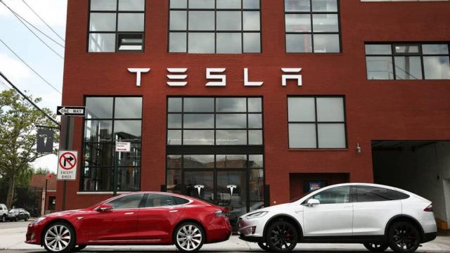 تسلا للسيارات الكهربائية تصدر Model 3 المصنعة في الصين إلى أوروبا
