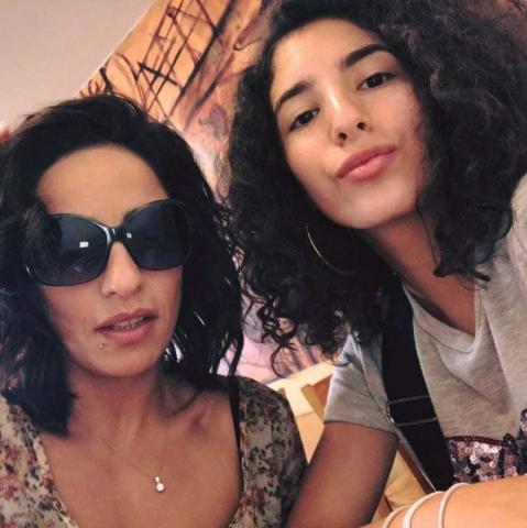 هند الحناوي وابنتها لينا الفيشاوي