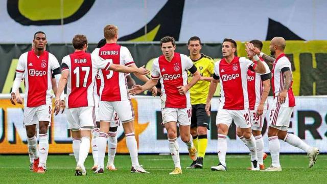 الدوري الهولندي | أياكس أمستردام يُذل ”فينلو” ويفوز عليه 13-0