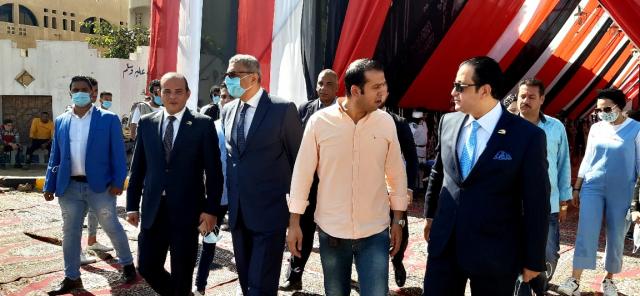 علاء عابد يتفقد اللجان الانتخابية بالجيزة.. ويؤكد: تجري بشكل حضاري