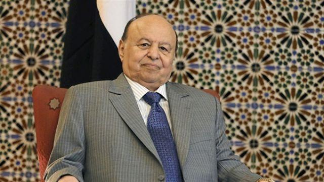 الكفاءات لمواجهة التحديات.. الرئيس اليمني يكلف بتشكيل حكومة جديدة