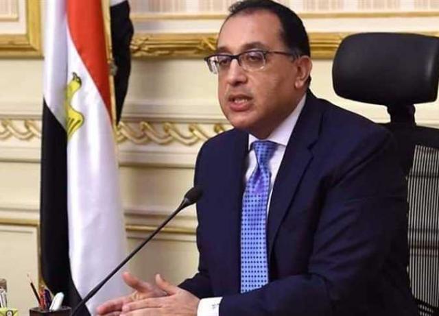 رئيس الوزراء يتفقد أعمال تطوير متحف البريد المصري