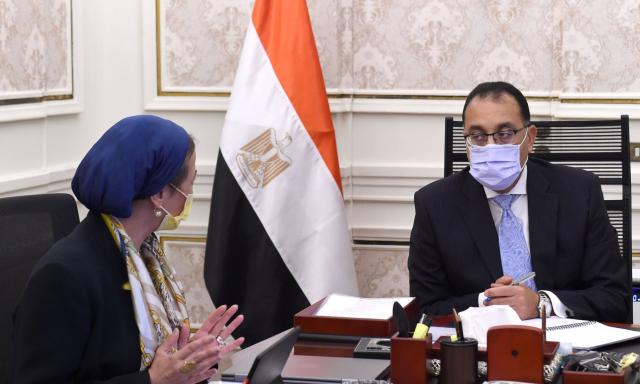الدكتور مصطفى مدبولي- ووزيرة البيئة-ارشيفية