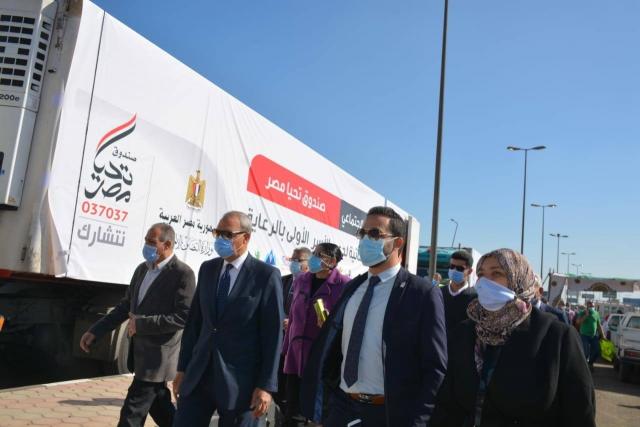 محافظ القليوبية يشهد توزيع كراتين مبادرة تحيا مصر