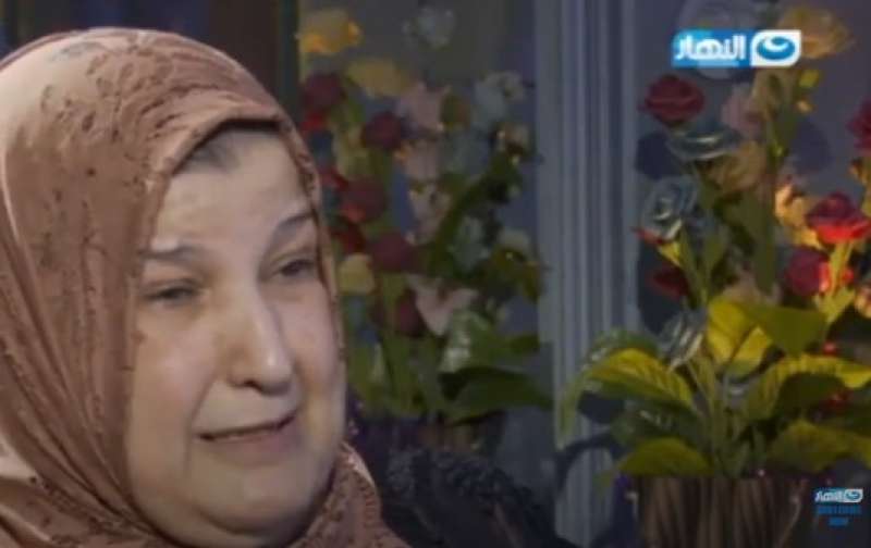 فيديو| والدة حمو بيكا تنهار على الهواء.. وتستغيث بهاني شاكر