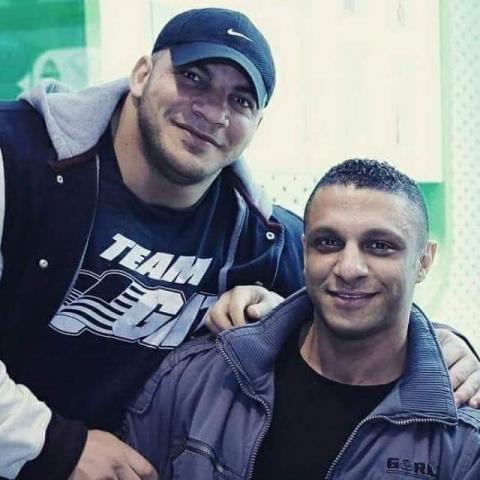 بيج رامي وصديقه المقرب أحمد كمال