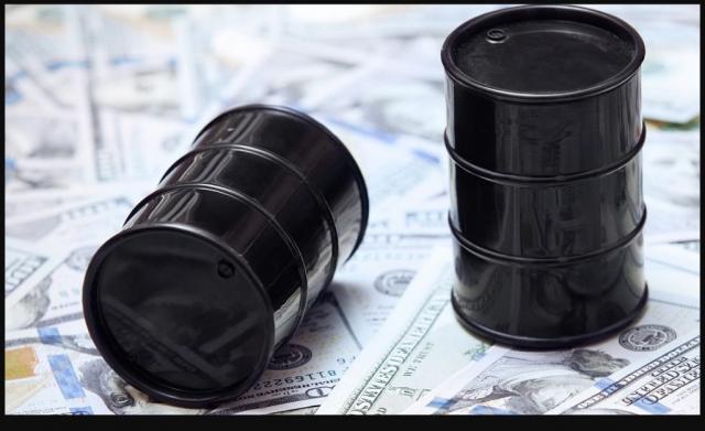 تراجع أسعار النفط الخام بسبب سلالة كورونا الجديدة