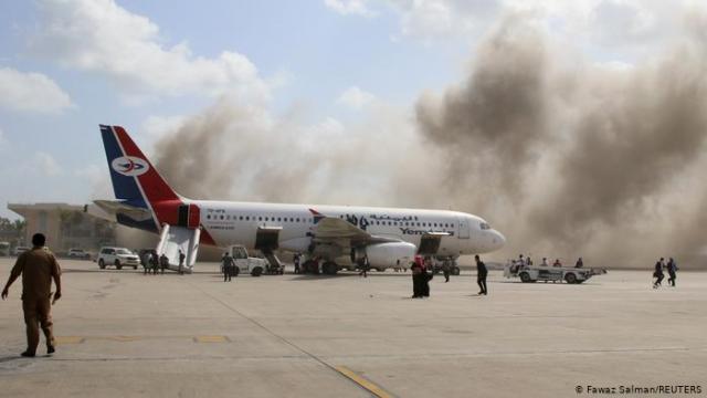 انفجار مطار عدن منذ قليل