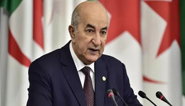عاجل | الرئيس الجزائري يقيل وزير النقل بسبب ”صفقة استيراد”