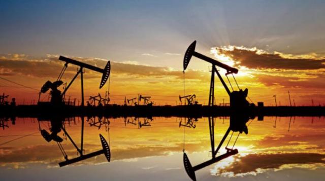 انخفاض أسعار النفط اليوم الجمعة 15 يناير 2021 بسبب زيادة حالات كورونا في الصين