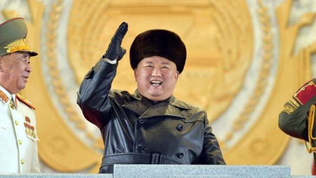 زعيم كوريا الشمالية يعلن عن امتلاك أقوي سلاح فى العالم (صور)