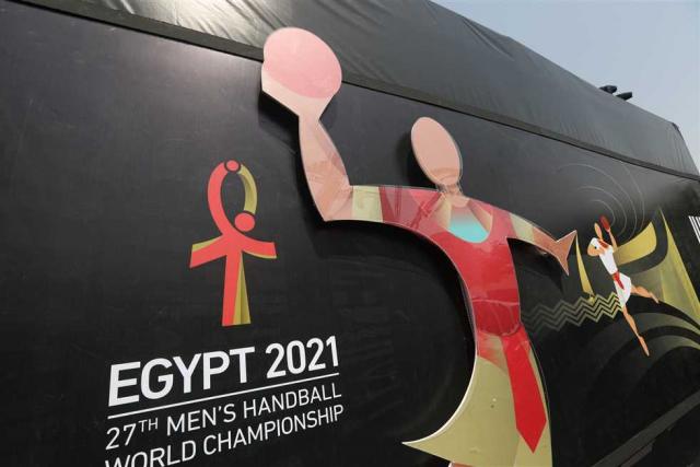 حسين لبيب: مصر قادرة على تنظيم الأولمبياد.. وكورونا له حسابات صارمة