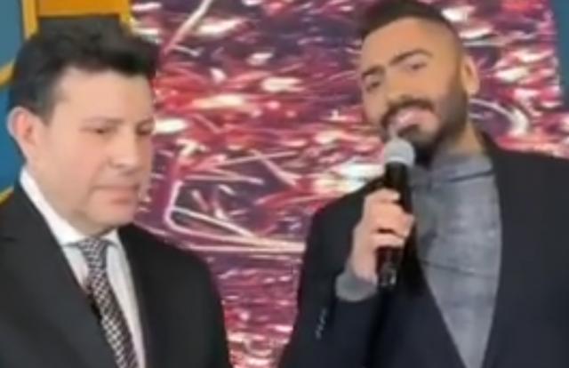تامر حسني يشارك هاني شاكر في غناء ”نسيانك صعب أكيد”.. والنقيب يوجه له رسالة (فيديو)