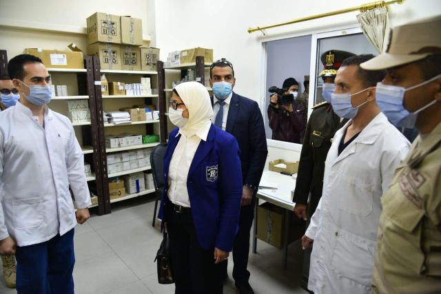 وزيرة الصحة في المركز الطبي المصري ببيروت