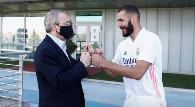 رئيس ريال مدريد: غياب كريم بنزيما عن المنتخب الفرنسي ”خسارة كبيرة”