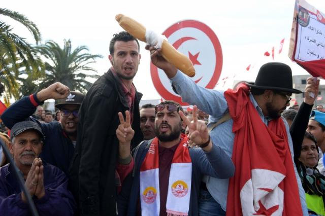التظاهرات في تونس