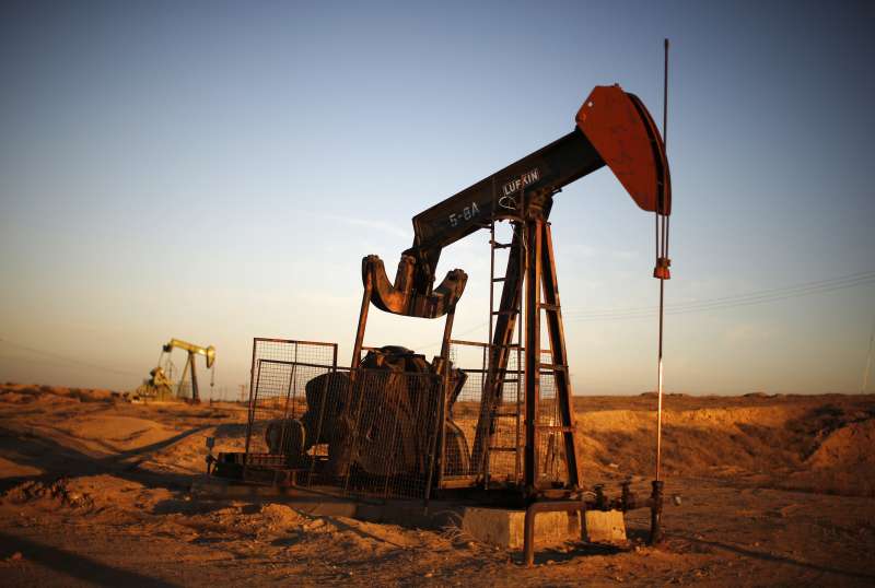 ارتفاع أسعار النفط وبرنت يسجل 59 للبرميل