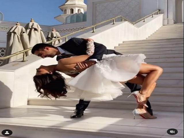 رقص دينا داش مع زوجها من حفل زفافهما (فيديو)