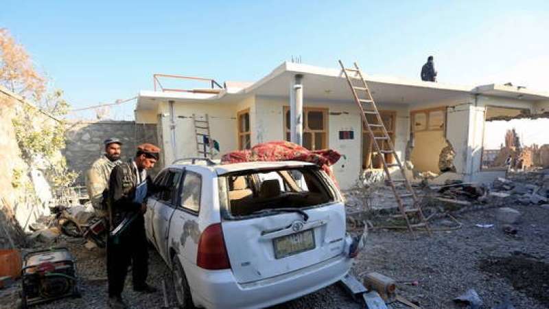 مقتل 5 من أفراد الشرطة في تفجير سيارة مفخخة شرق أفغانستان