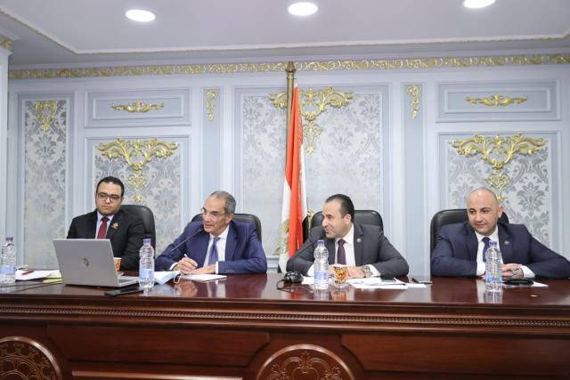 وزير الاتصالات: إطلاق 45 خدمة حكومية بتكلفة 3 مليارات جنيه على منصة مصر الرقمية