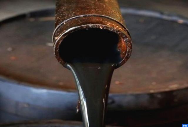 أسعار النفط تقفز 2% عند أعلى مستوى في 14 شهرًا خلال تعاملات اليوم