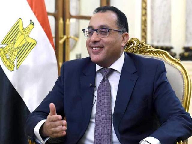 مدبولي: حريصون على نقل الخبرات التي اكتسبتها الأيادي المصرية لتنمية ليبيا