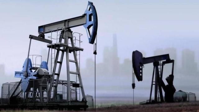 أسعار النفط تسجل 68.73 دولارا لبرنت و65.21 للخام الأمريكى