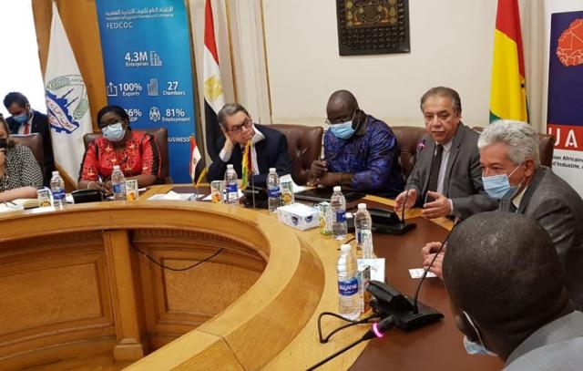 غينيا تدعو المستثمرين المصريين لإنشاء علاقات اقتصادية ودعم التجارة بين البلدين