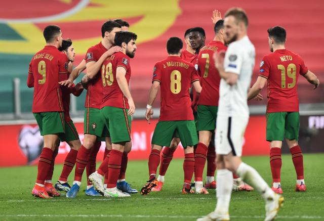البرتغال تحقق فوزا صعبا على أذربيجان في تصفيات كأس العالم 2022