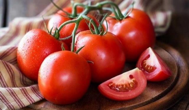 التموين: 2.5 جنيه سعر الطماطم بالمجمعات الاستهلاكية