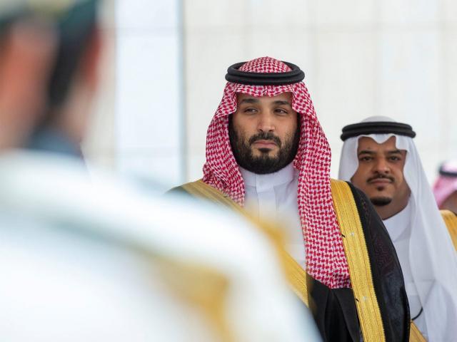 بـ 422 مليون دولار.. السعودية تمنح حكومة اليمن مشتقات نفطية
