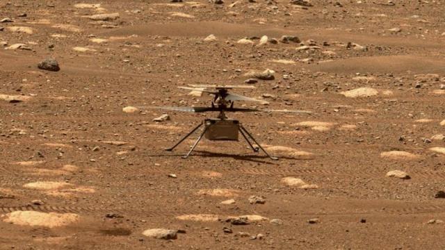 أول طائرة تحلق على كوكب المريخ