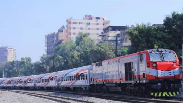 عاجل | السكة الحديد تعتذر للركاب بسبب تغيير مسار 3 قطارات