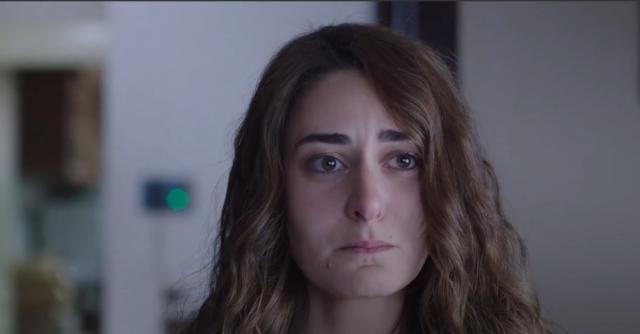 طلاق أمينة خليل في ”خلي بالك من زيزي” الحلقة 15 (فيديو)