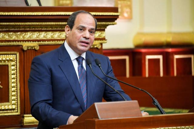 نقل النواب: السيسي أول رئيس مصري يفتح ملف ”السكة الحديد”