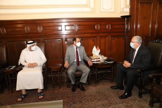 اجتماع وزير الزراعة مع السفير الاماراتي بمصر