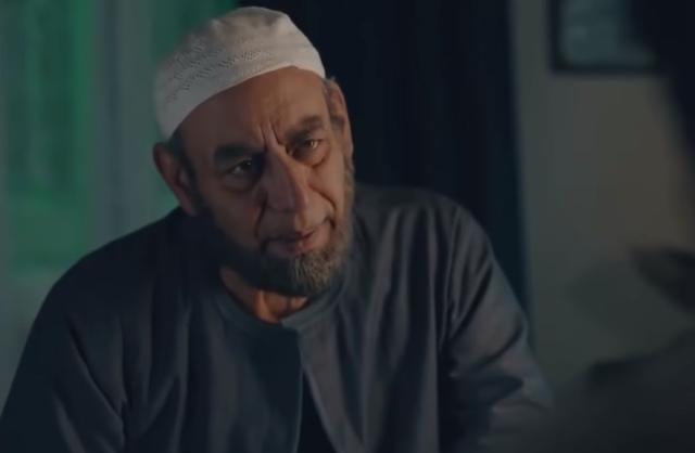 أحمد بدير عن شائعة وفاته: موّتوني 15 مرة قبل كده وأنا زي الفل (فيديو)