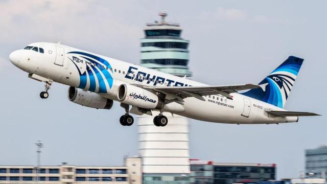 مصر للطيران تسير أولى رحلاتها إلى دوسلدورف بألمانيا