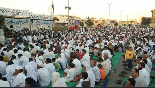 صلاة العيد في الساحات