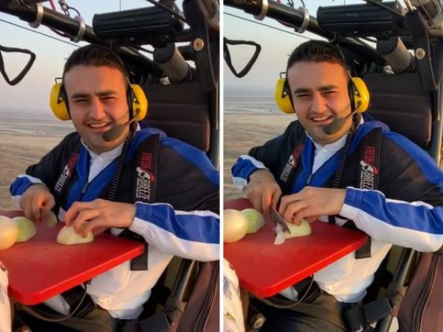 الشيف بوراك التركي يقطع البصل على متن مركبة طائرة (فيديو)